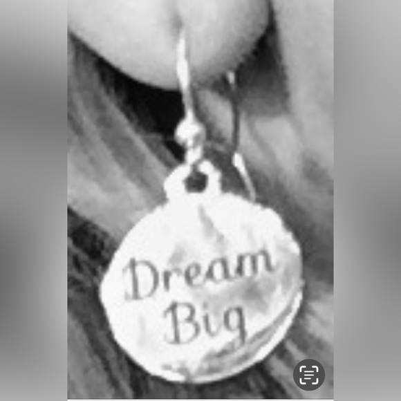 Bonnie’s Bling One Of A Kind Fused Glass Jewelry and Accessories to Wear. - Picture 11 of 14